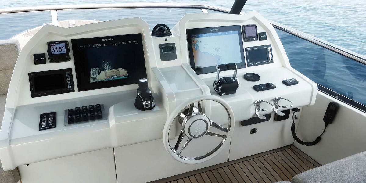 Аренда яхтАренда яхты Monte Carlo 65 на Лазурном берегу, Францияы Monte Carlo 65 на Лазурном берегу, Франция